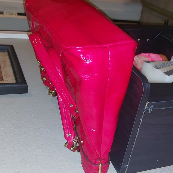 Beautiful Coach Purse - Picture 9 of 17